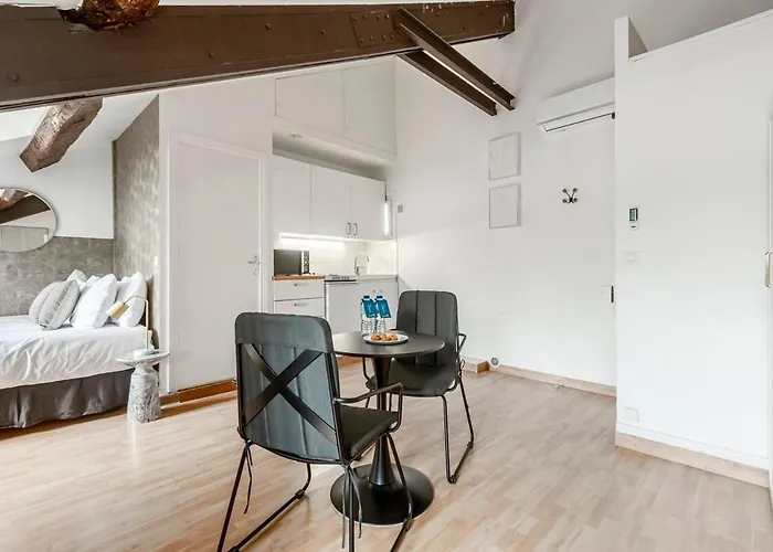 61#opera#studio#louvre#ac Apartmán *