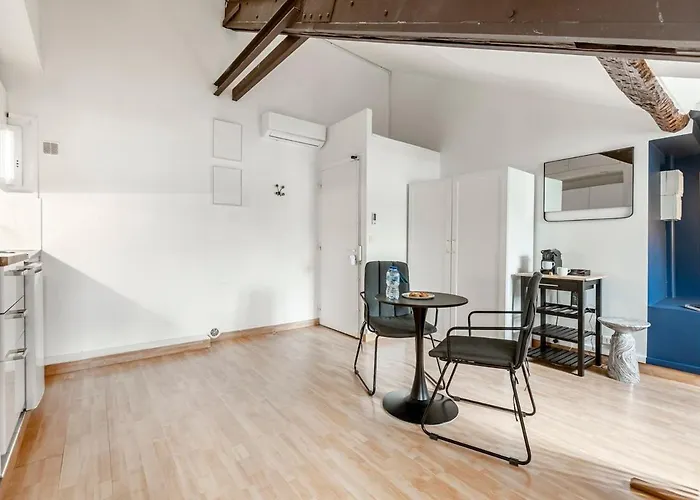 61#opera#studio#louvre#ac Apartmán *